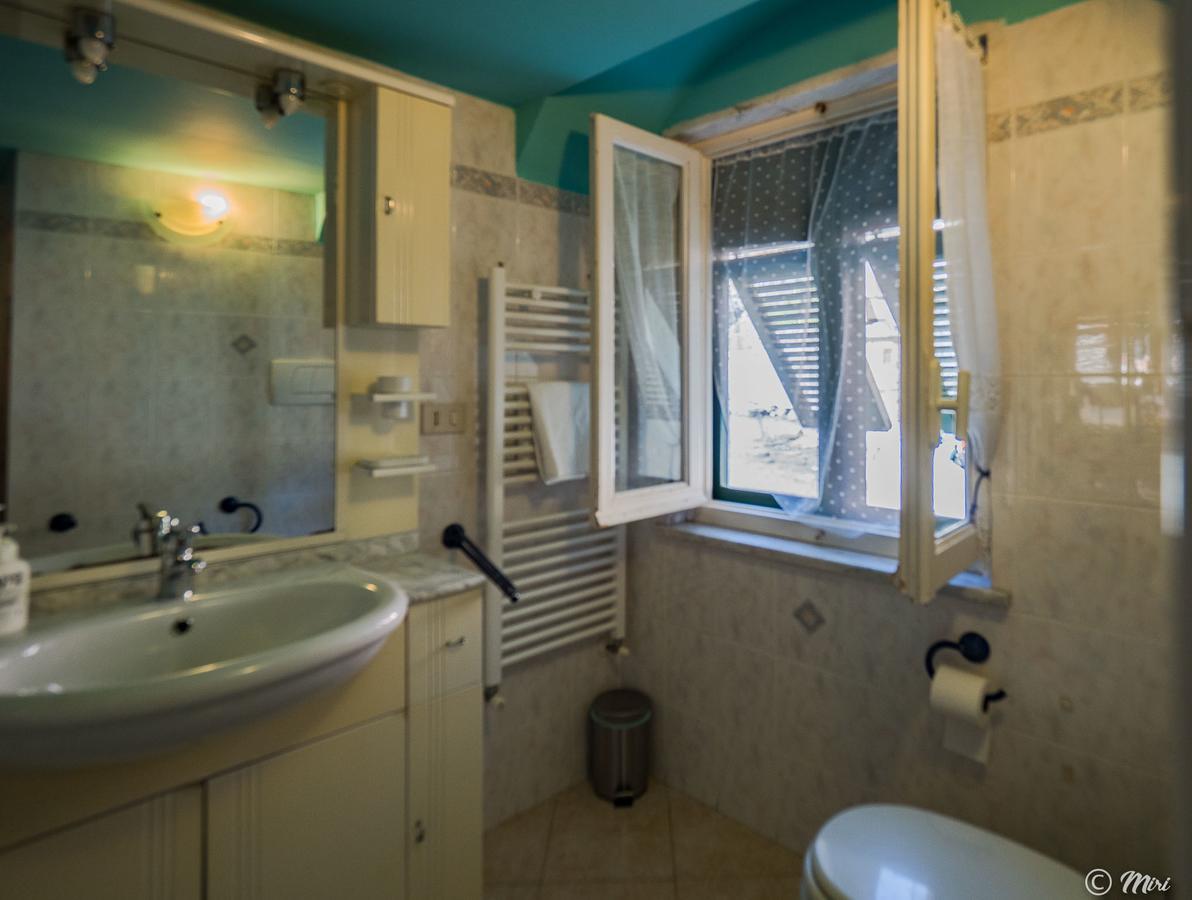 Mainetta Sea View Apartment With Ac Вернацца Экстерьер фото